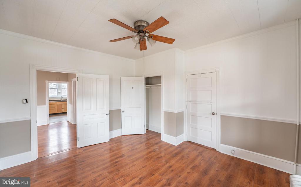 631 MAIN STREET Unit: APT #1