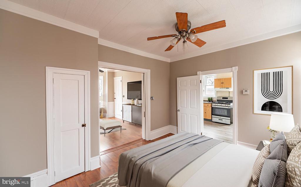 631 MAIN STREET Unit: APT #1