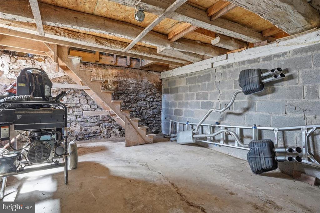 111 MINE RUN ROAD