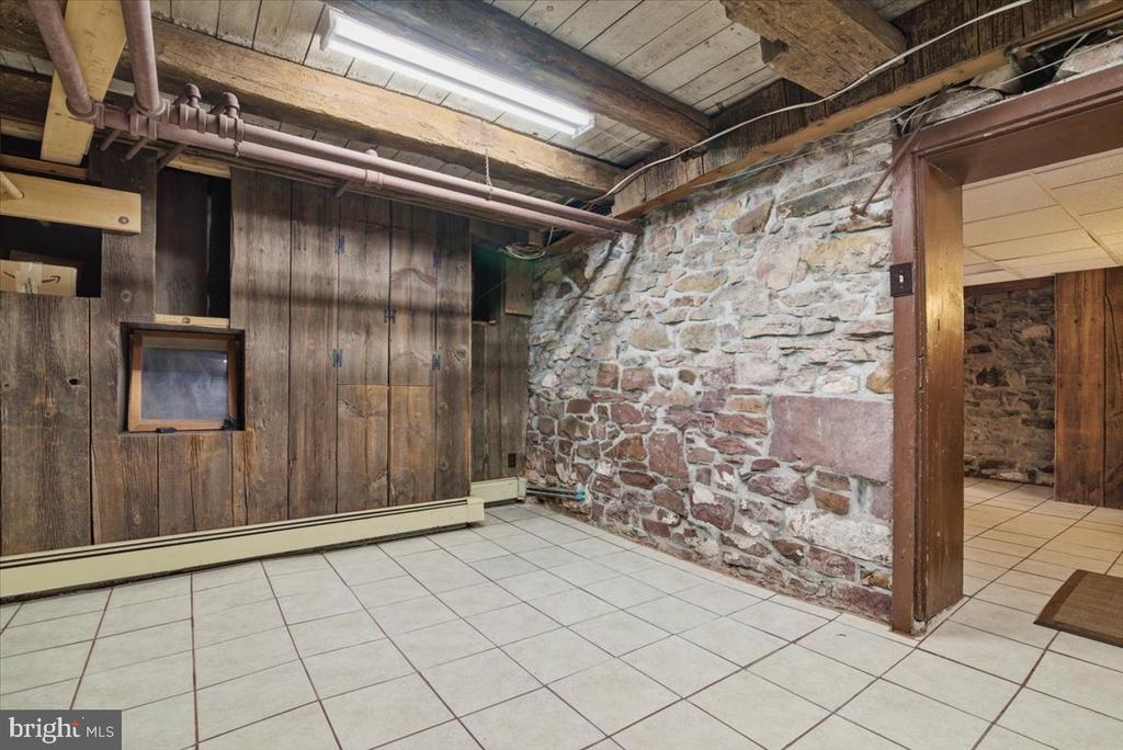111 MINE RUN ROAD