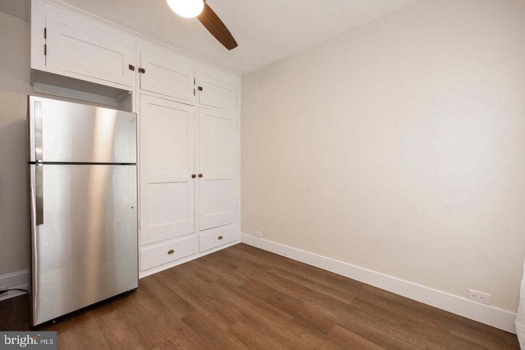 524 N FRANKLIN STREET Unit: APT 2