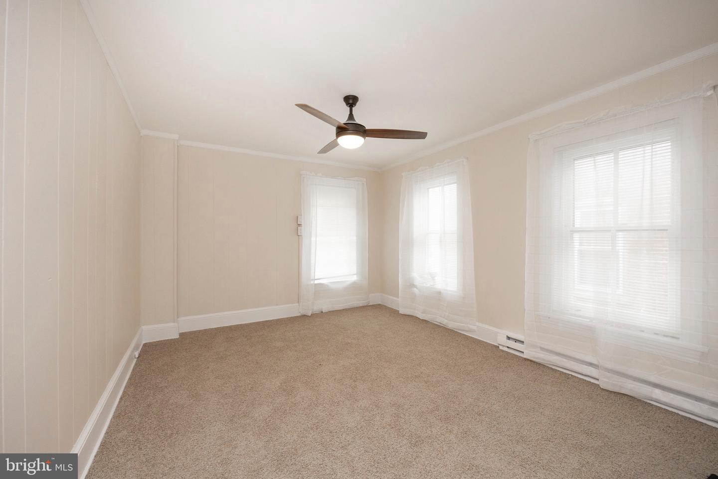 524 N FRANKLIN STREET Unit: APT 2