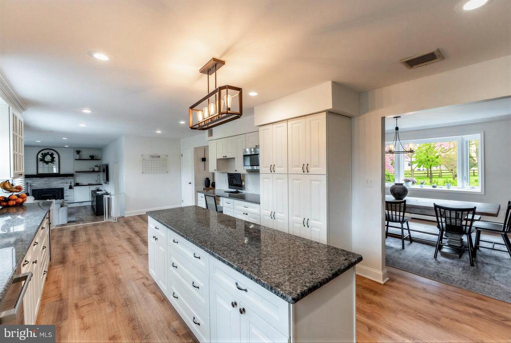 1113 E PROSPECT AVENUE