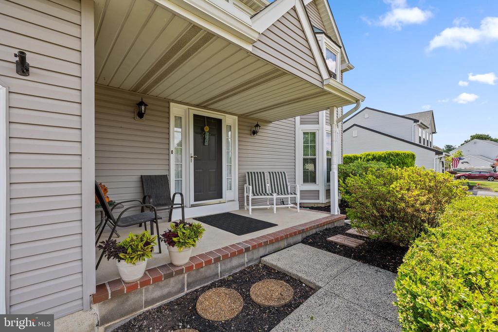 724 QUAIL CIRCLE