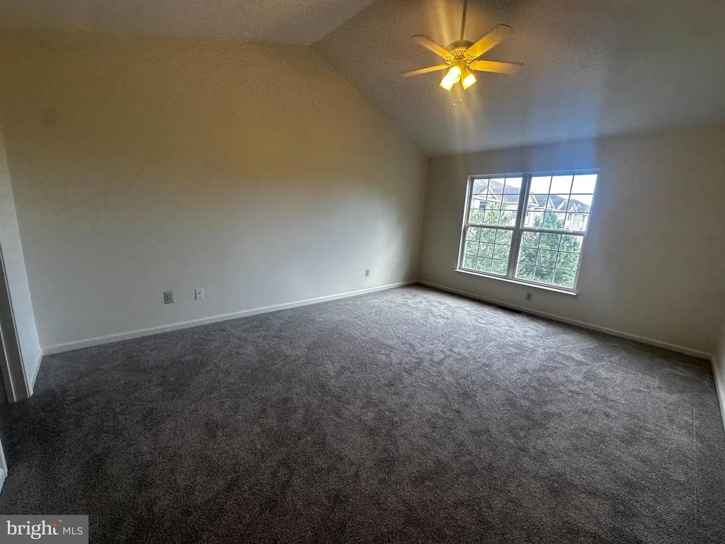 98 CRYSTAL LANE Unit: 98