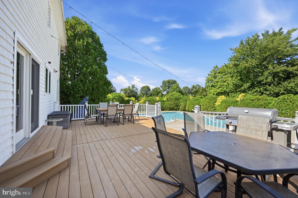 3301 MILLER ROAD