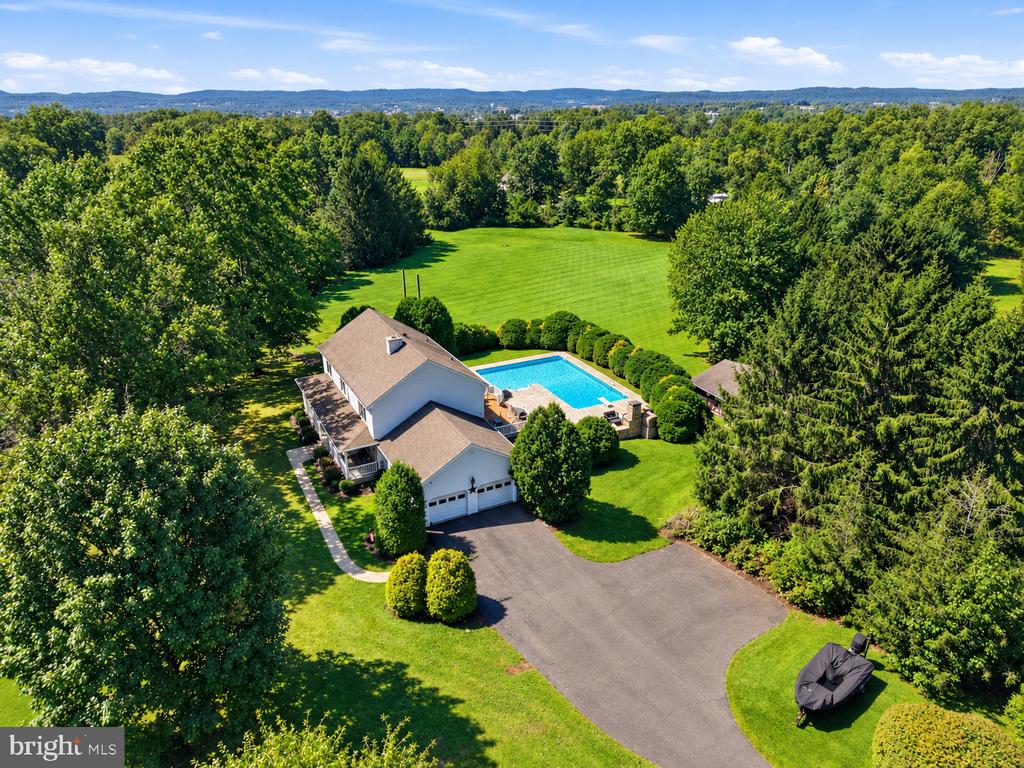 3301 MILLER ROAD