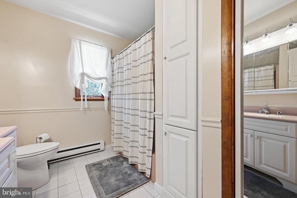 3301 MILLER ROAD