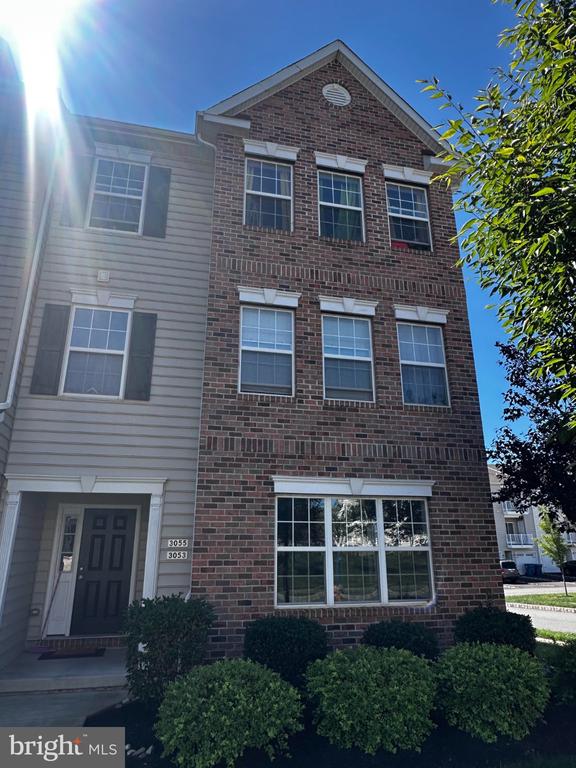 3053 DAVENPORT WAY Unit: 97 L