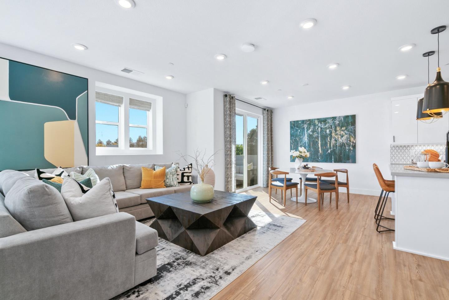 2913 Noyce Place Unit: 219