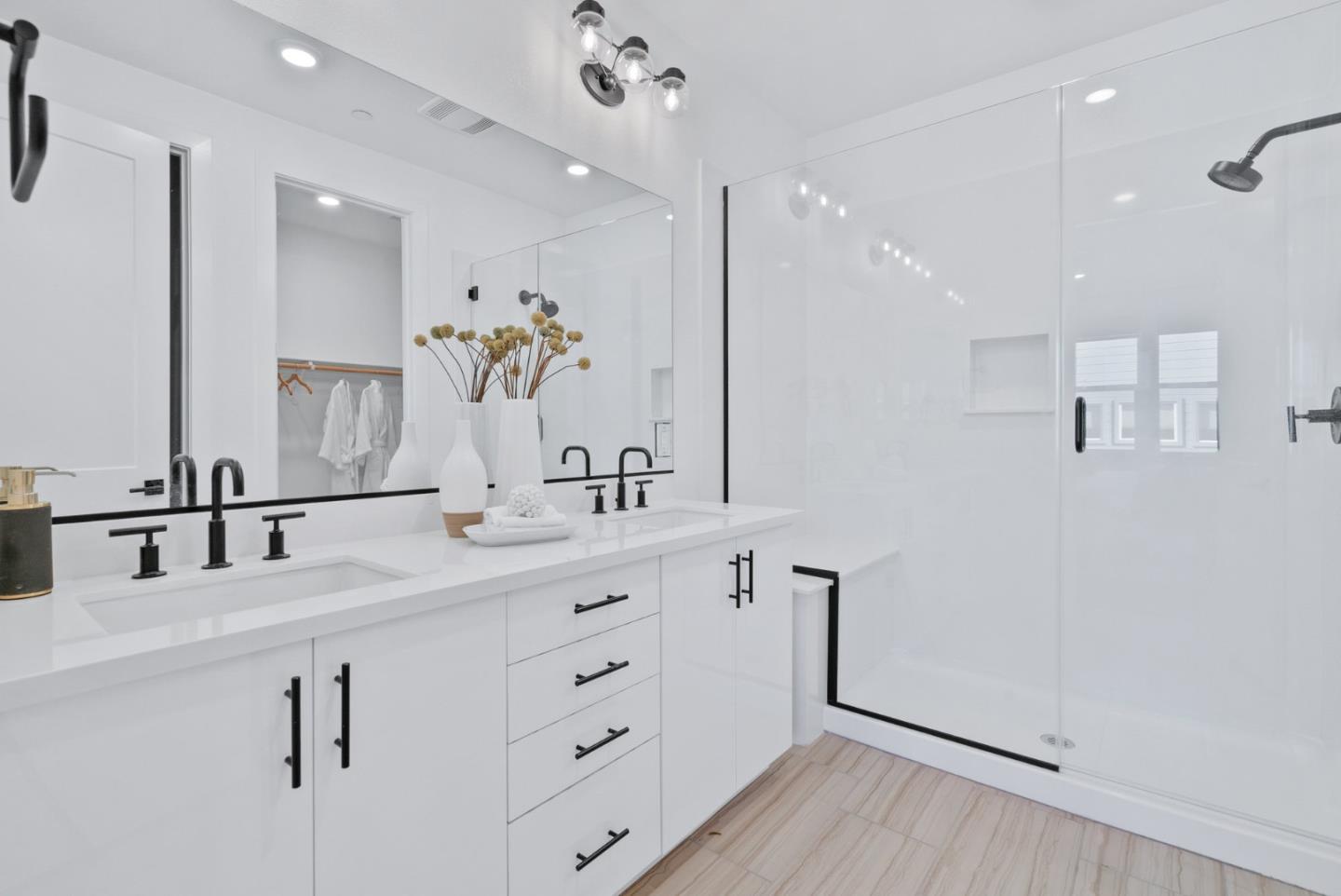 2913 Noyce Place Unit: 219