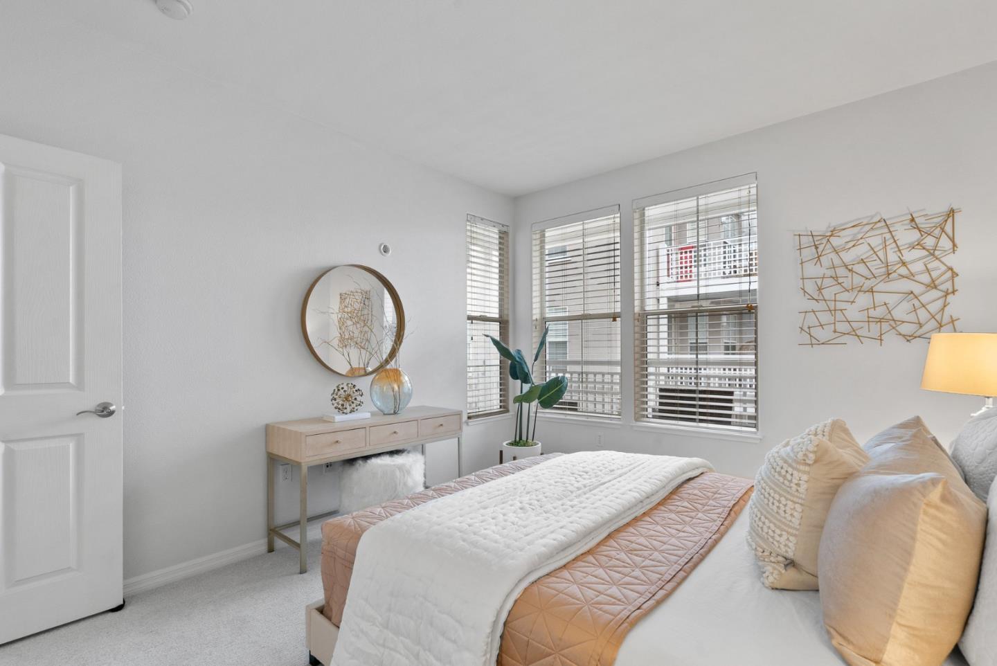 3901 Lick Mill BLVD 306