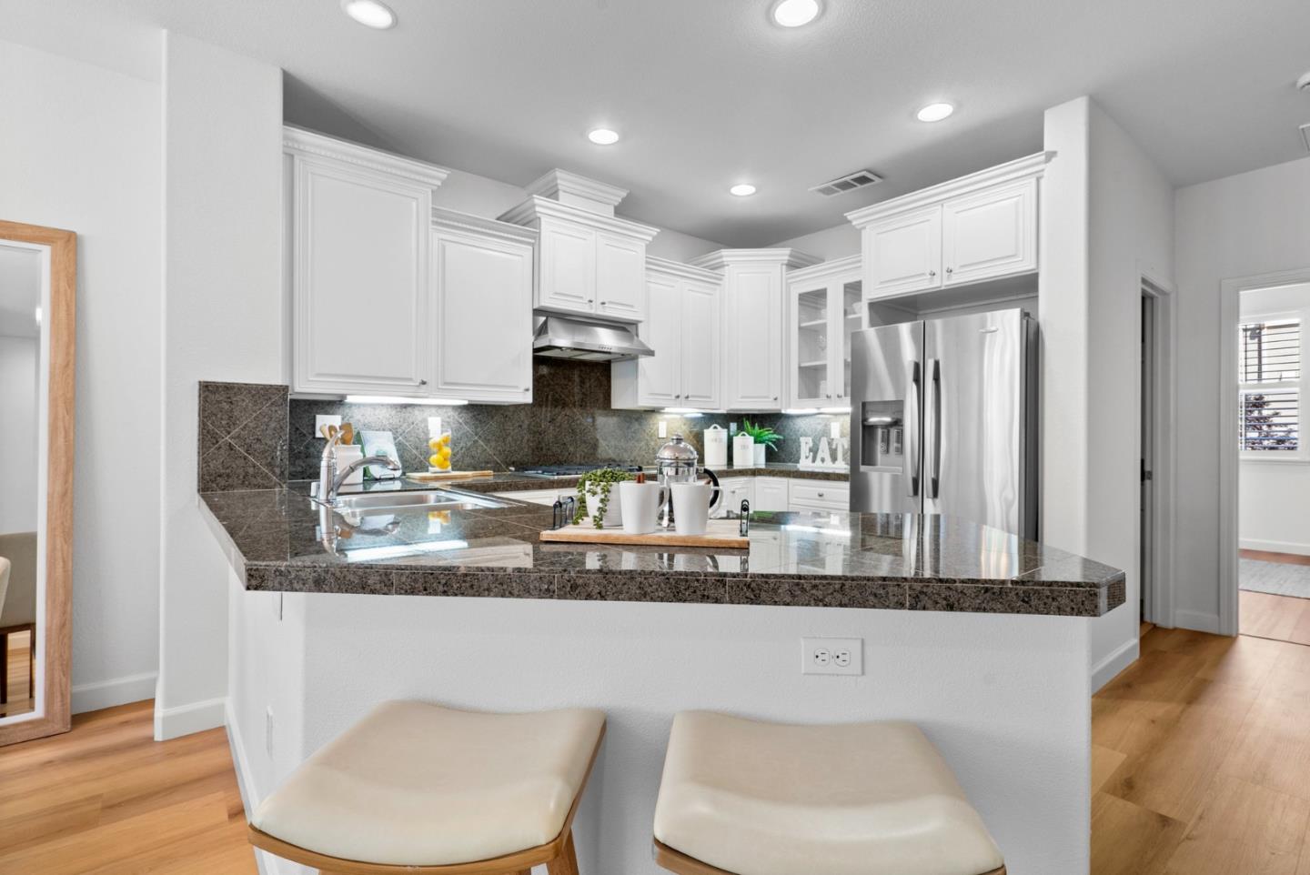 1580 Shore PL 4
