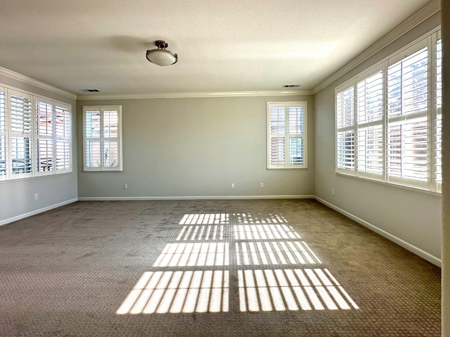 4188 Farrell WAY