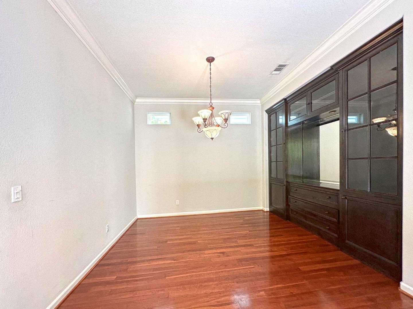 4188 Farrell WAY