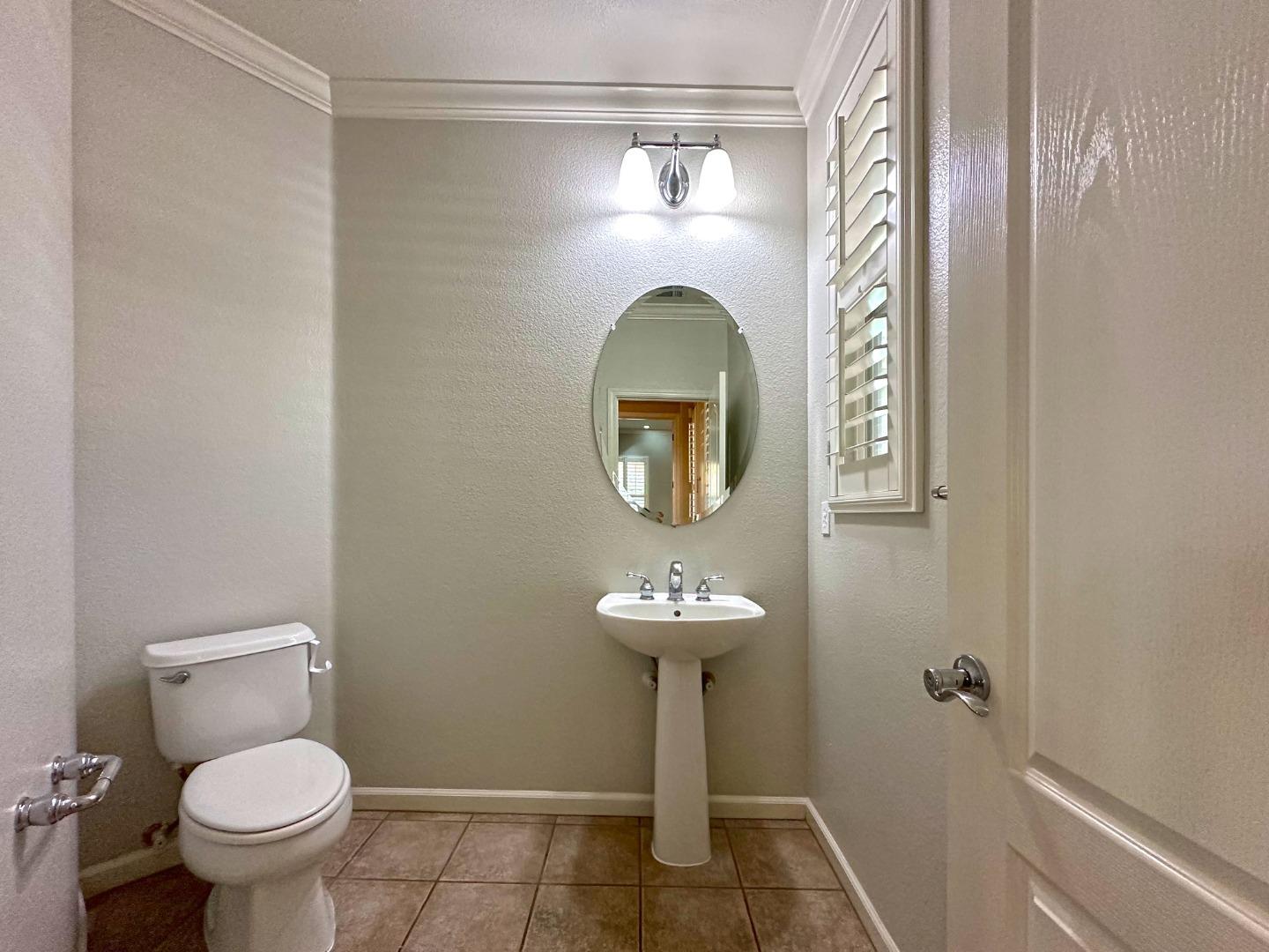 4188 Farrell WAY