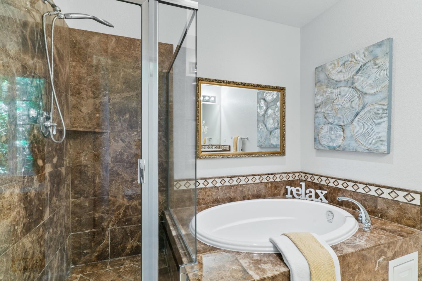 4036 Crandall CIR