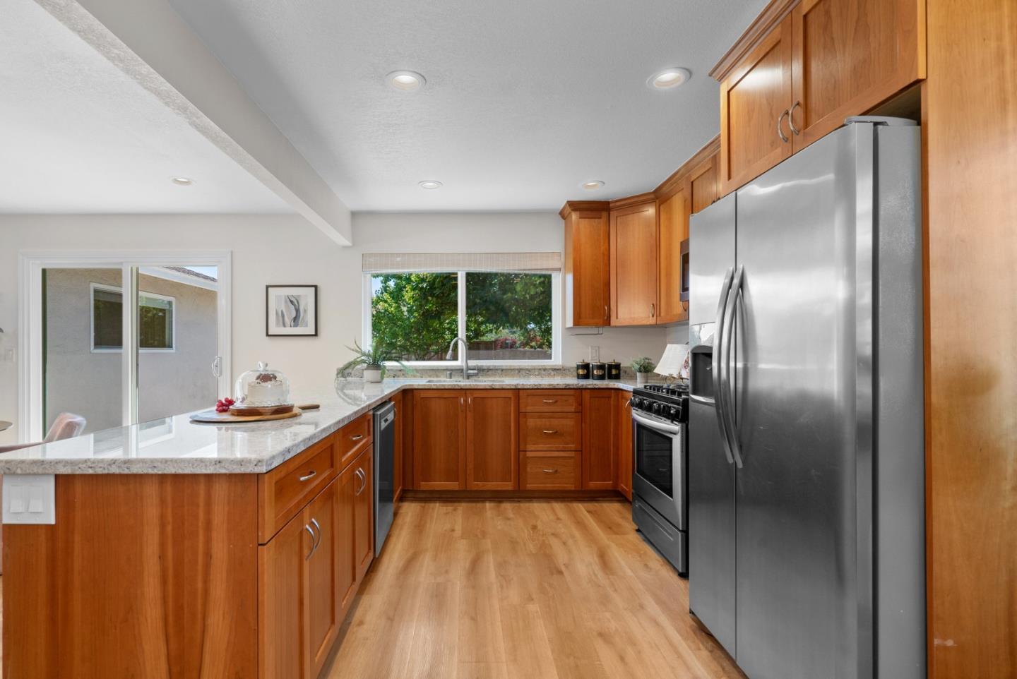 1006 Belford DR