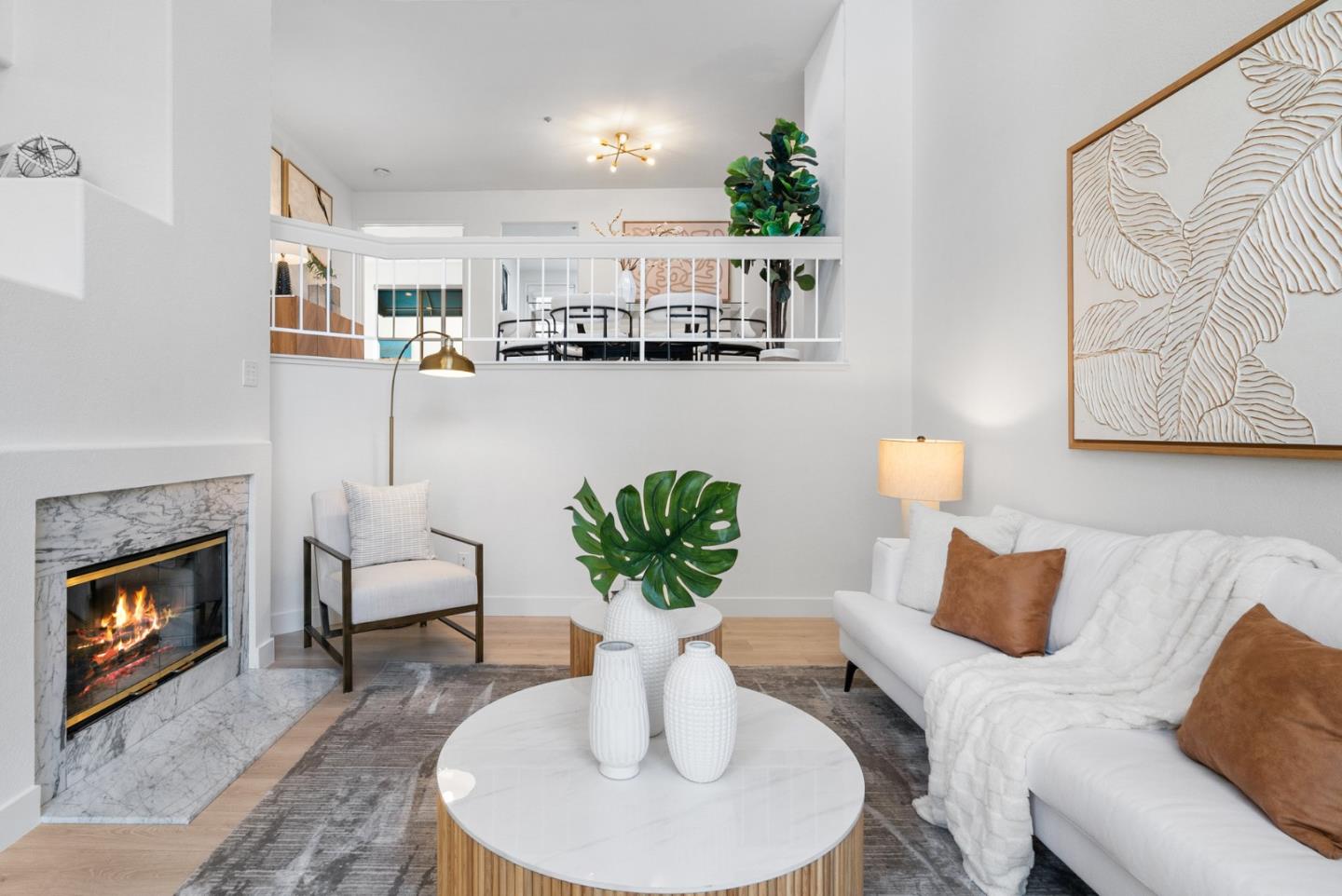 422 Galleria DR 7