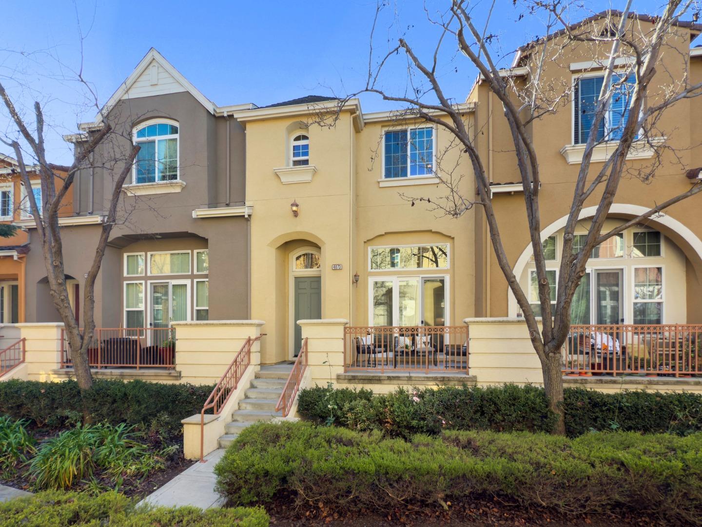 4073 Crandall CIR