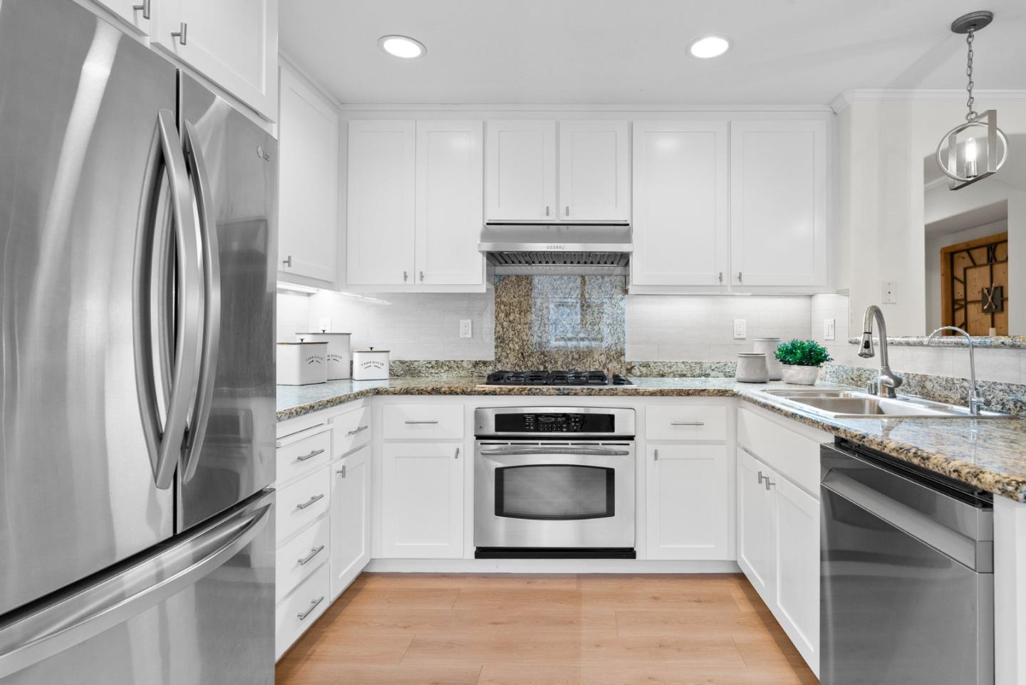 254 Vista Roma WAY