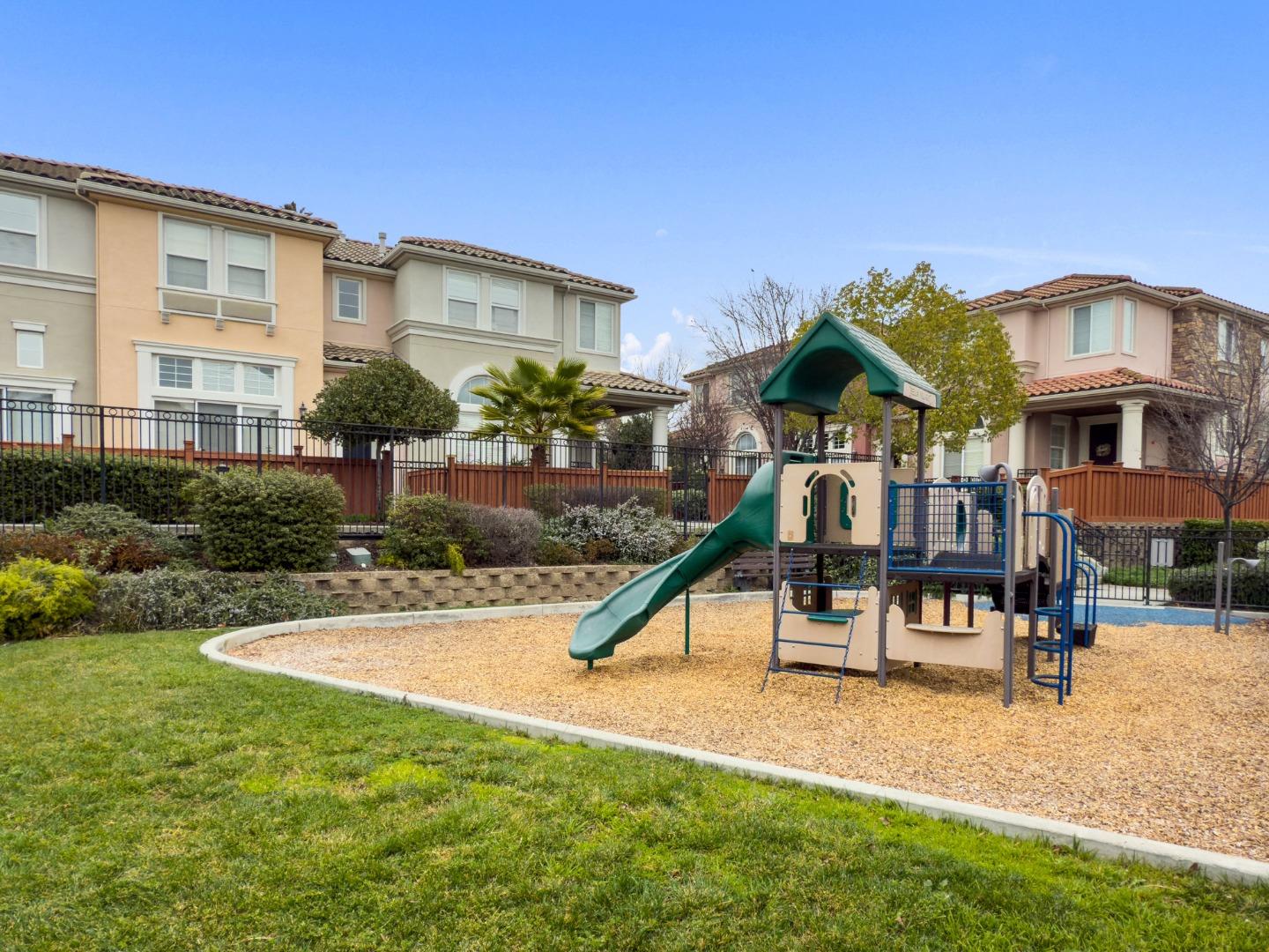 254 Vista Roma WAY