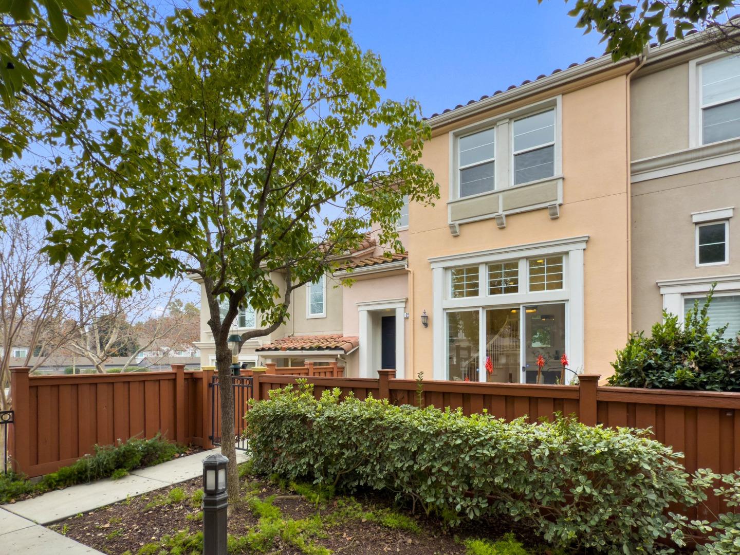 254 Vista Roma WAY