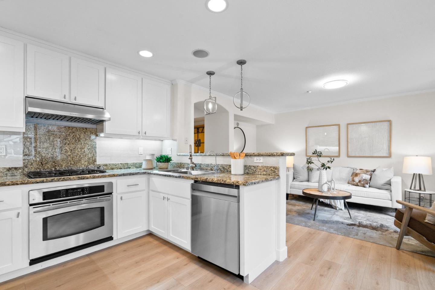 254 Vista Roma WAY
