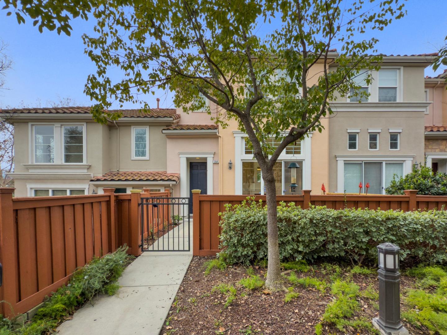 254 Vista Roma WAY