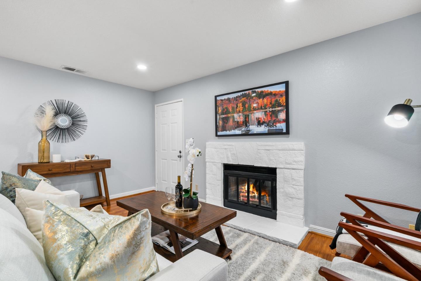2902 La Terrace CIR