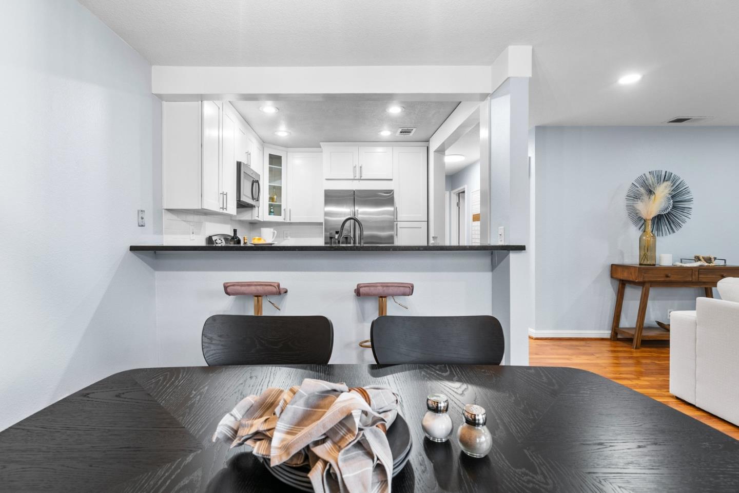 2902 La Terrace CIR