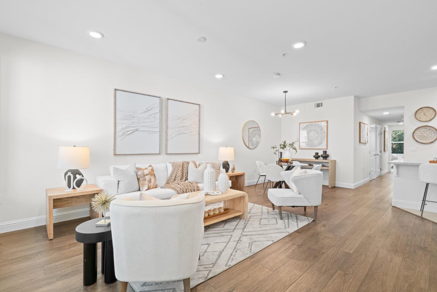 2585 El Camino Real 205