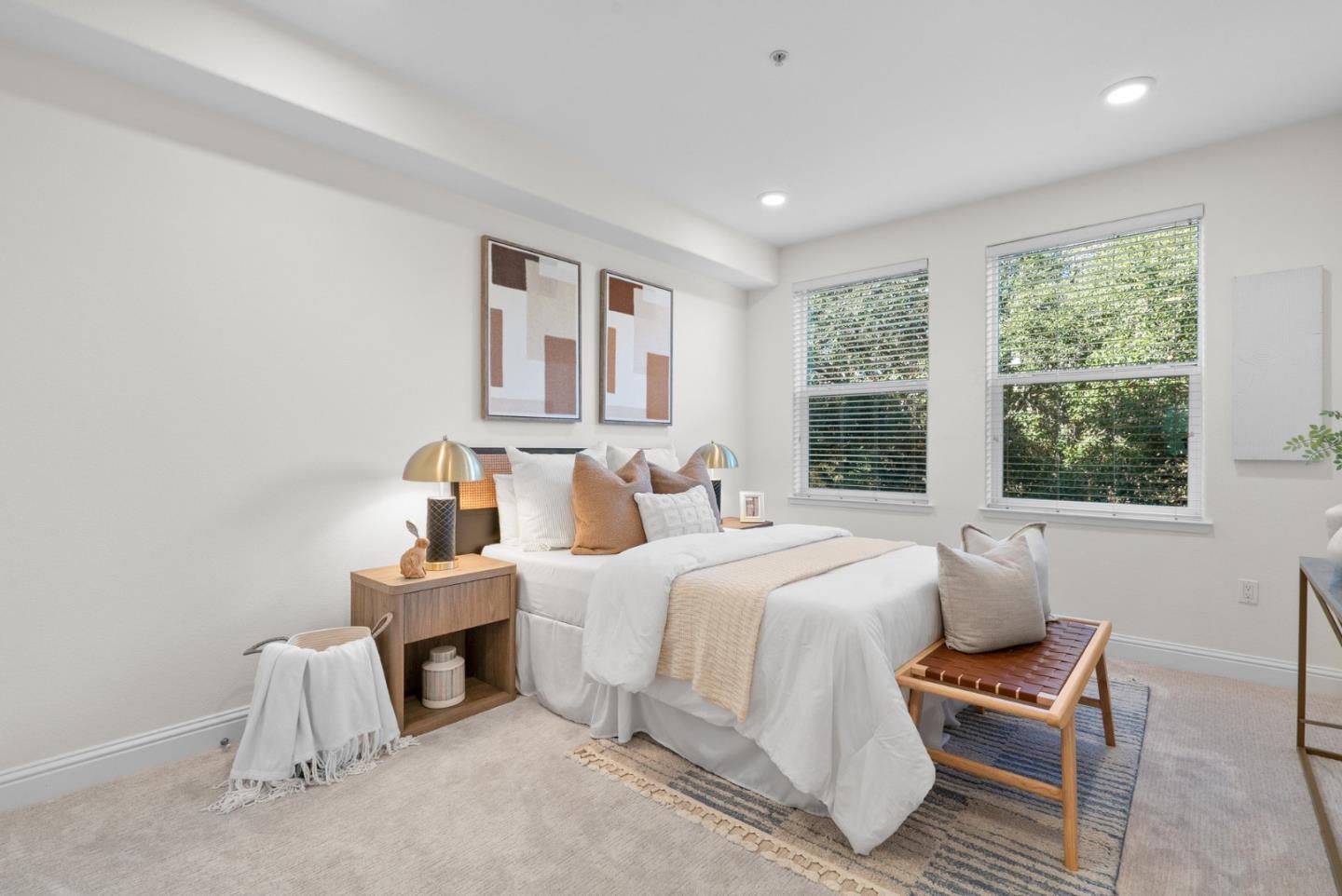 2585 El Camino Real 205