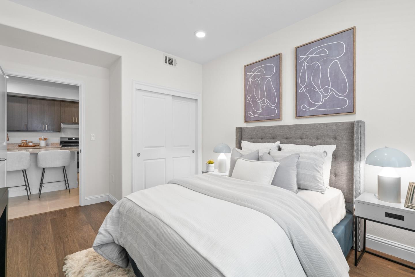 2585 El Camino Real 205