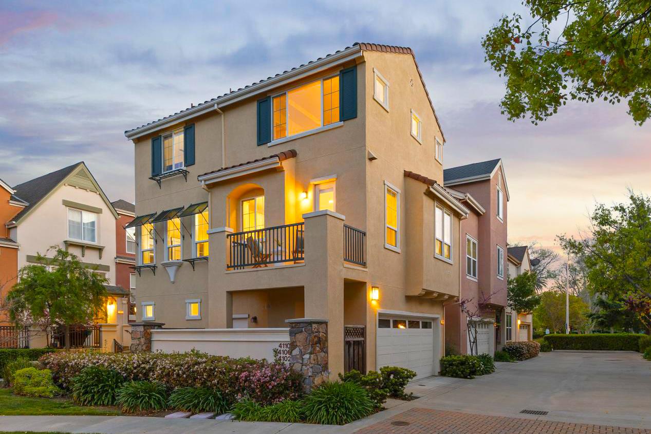 4102 Tobin CIR