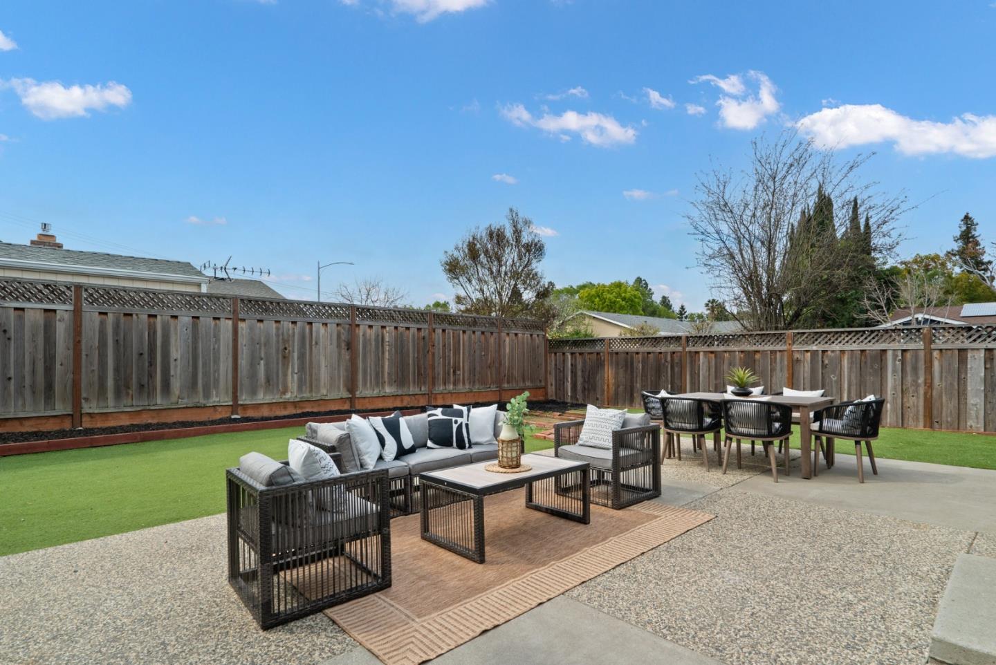 5396 Gerine Blossom DR