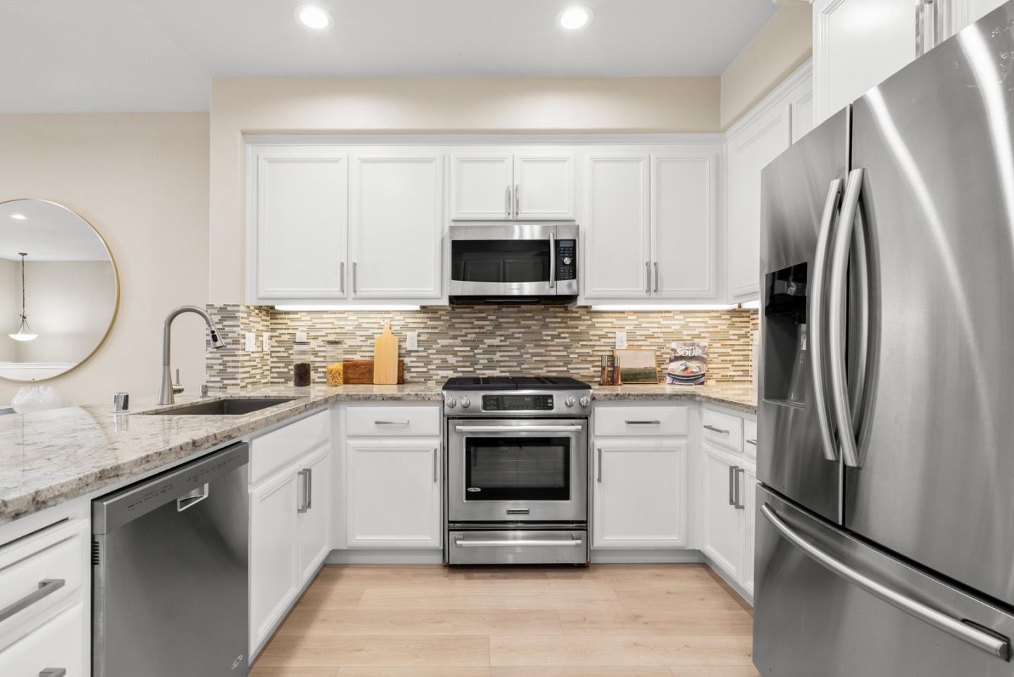 821 Transill CIR