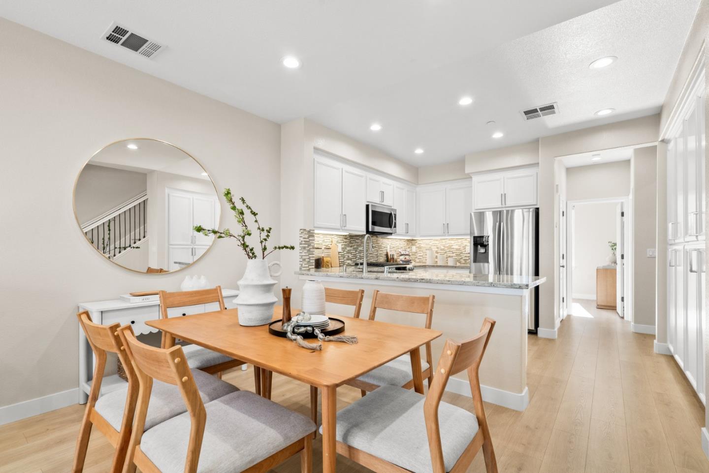 821 Transill CIR