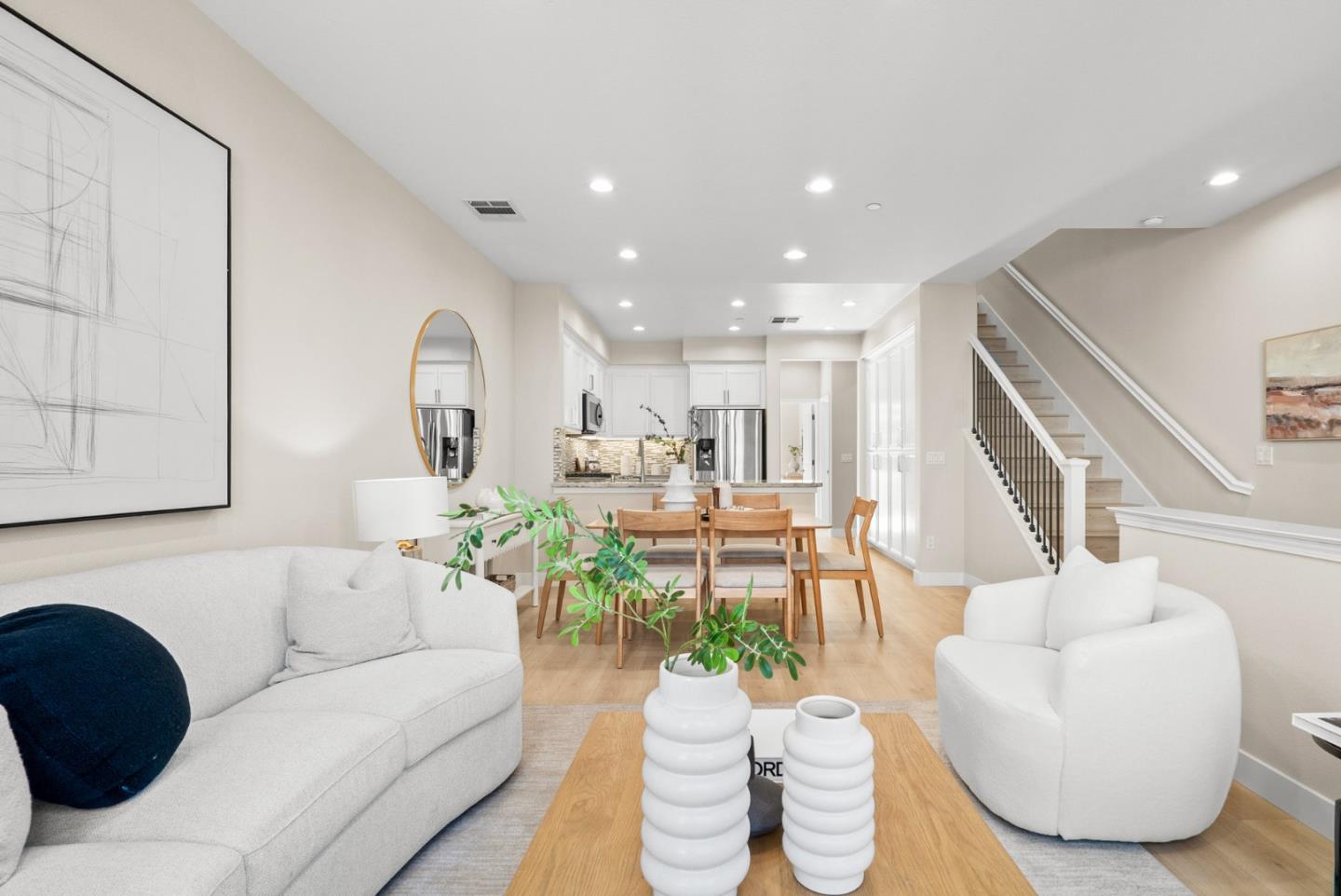 821 Transill CIR