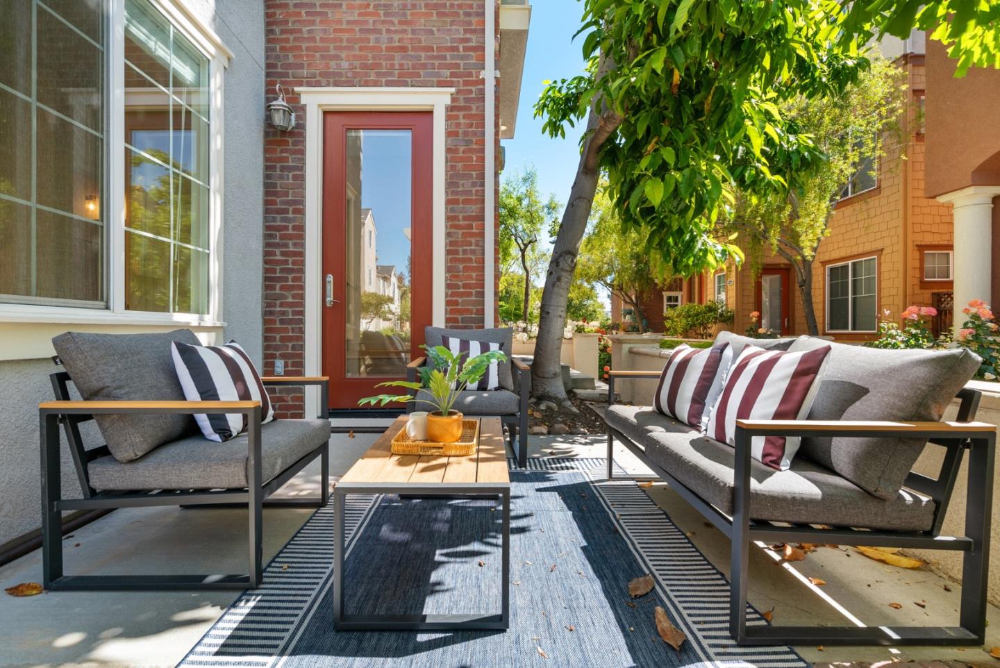 4337 Watson CIR