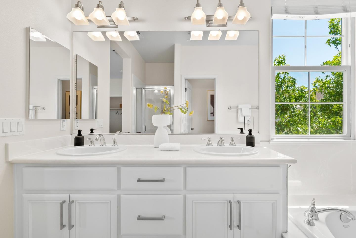 4048 Fitzpatrick Way