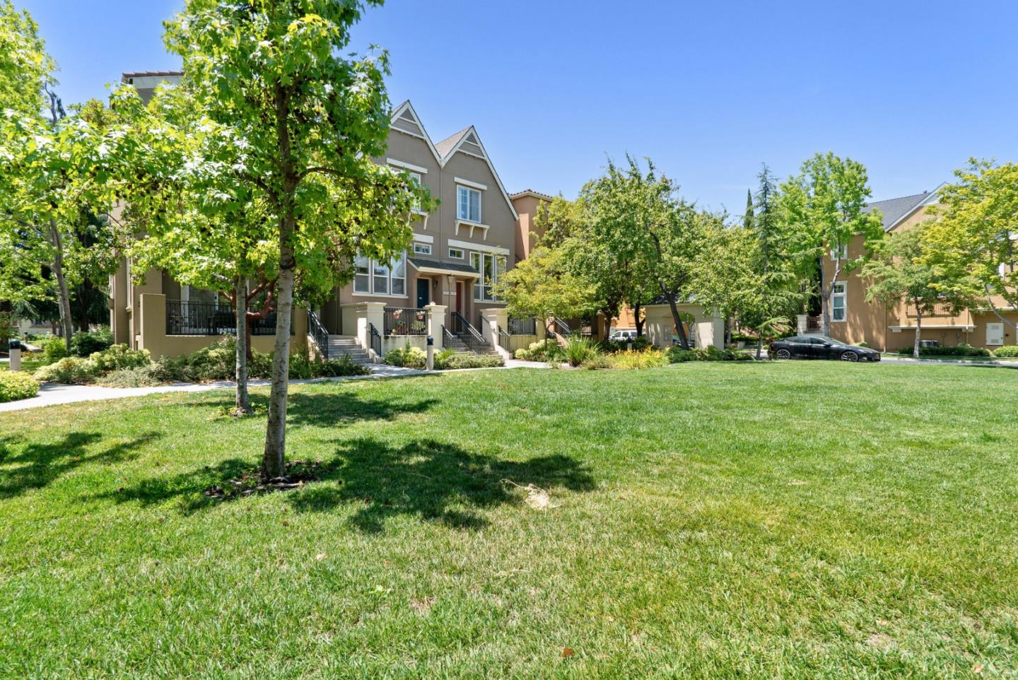 4048 Fitzpatrick Way