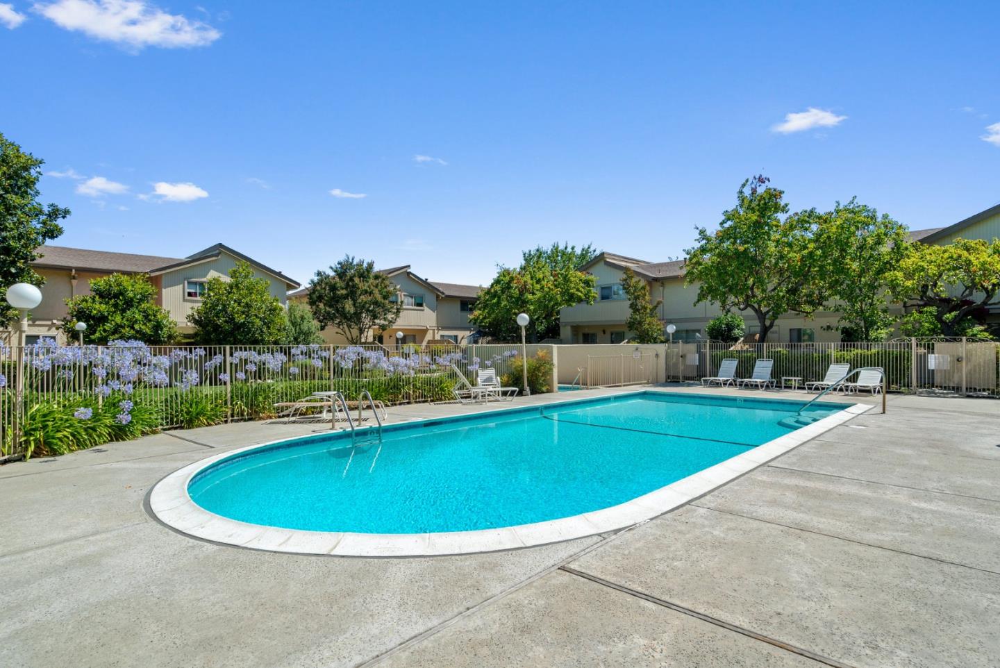 3179 Loma Verde Drive 2