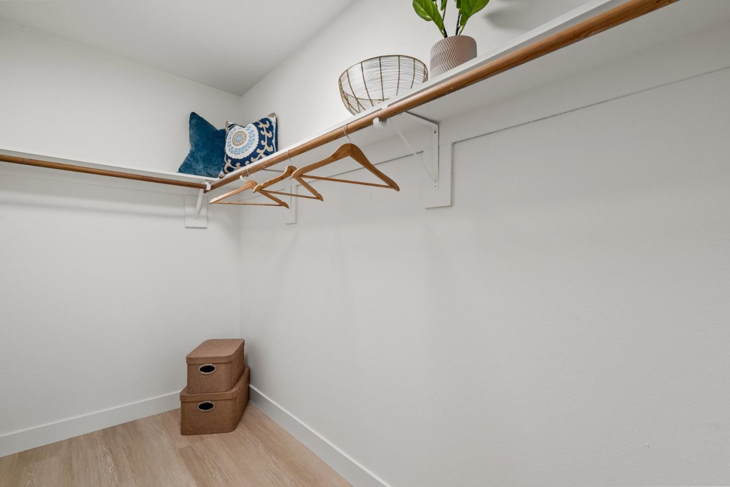 3179 Loma Verde Drive 2