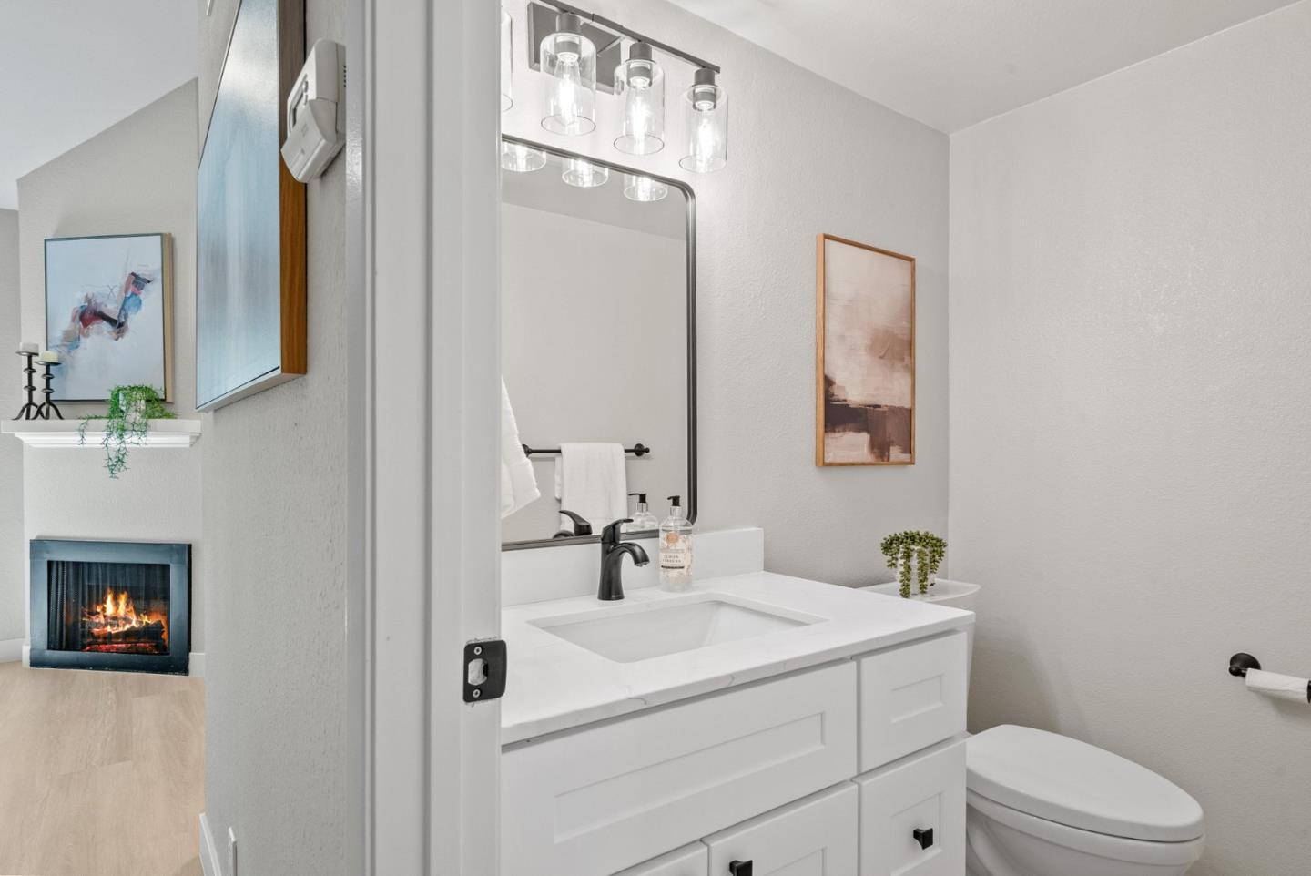 3179 Loma Verde Drive 2