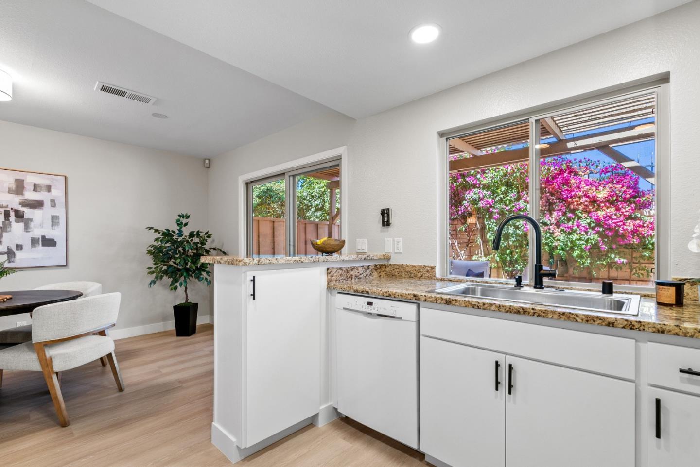 3179 Loma Verde Drive 2