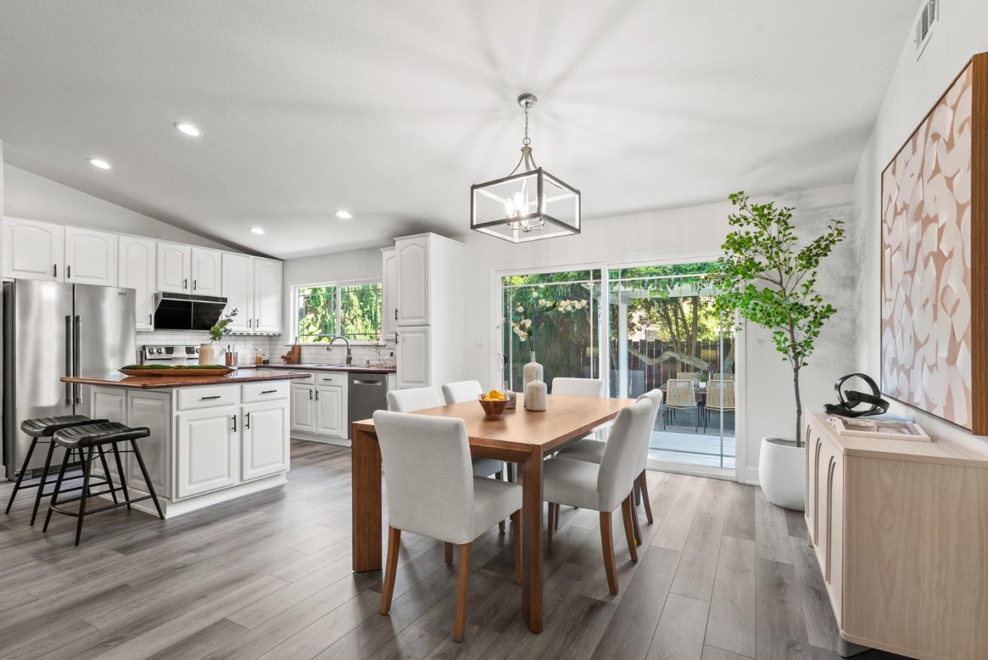45490 Concho Court