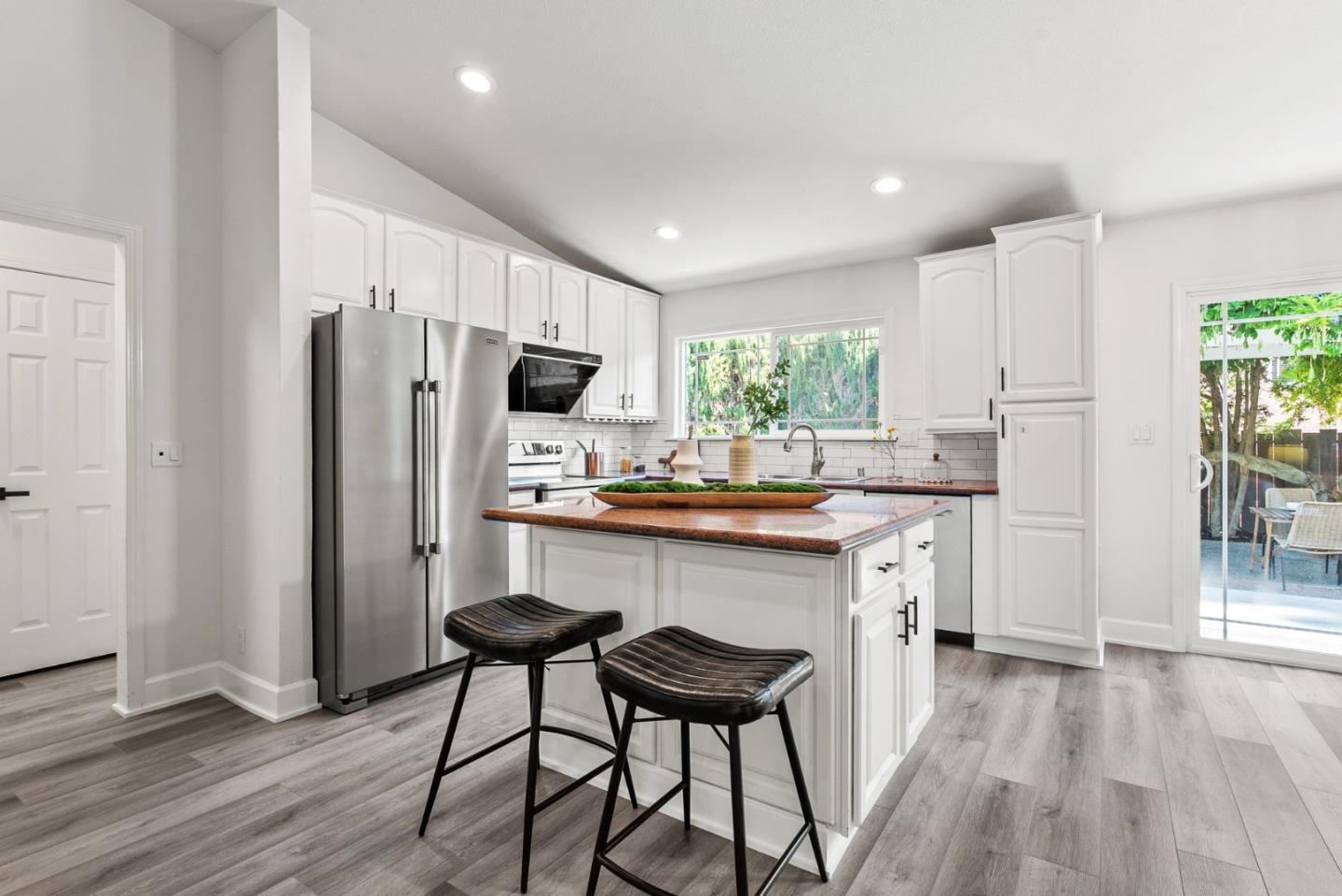 45490 Concho Court