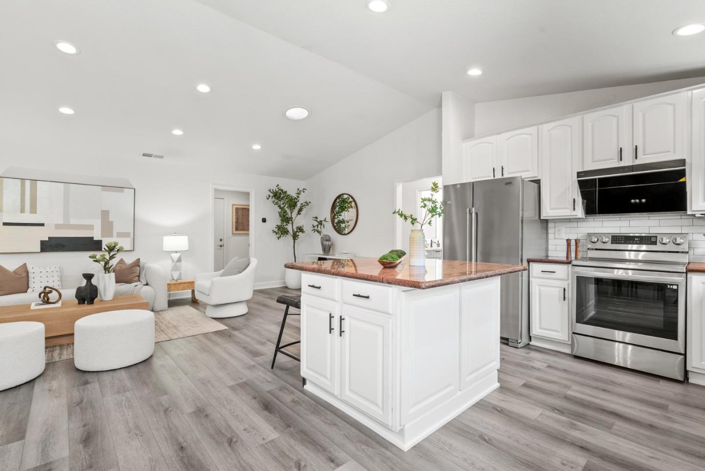 45490 Concho Court