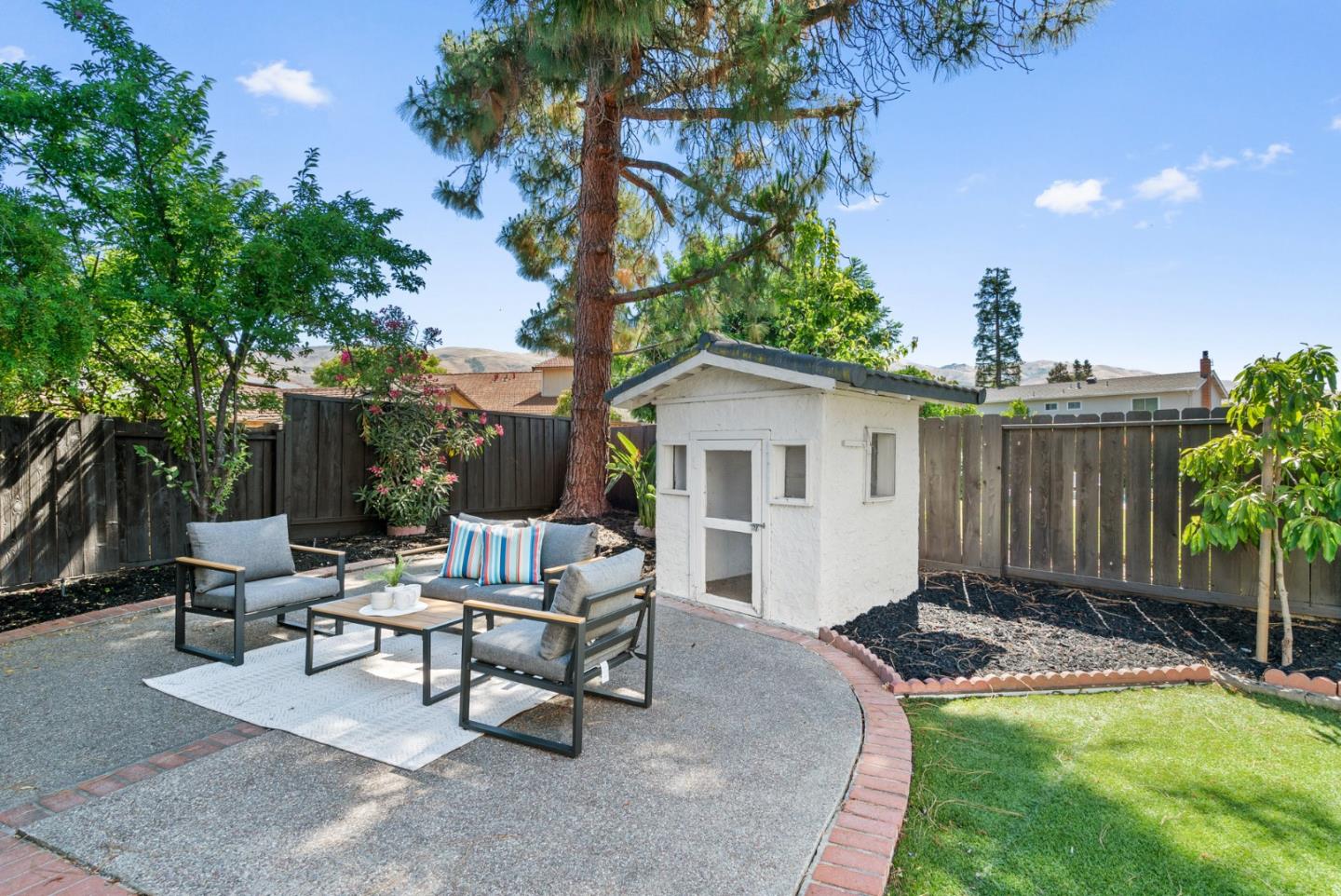 45490 Concho Court